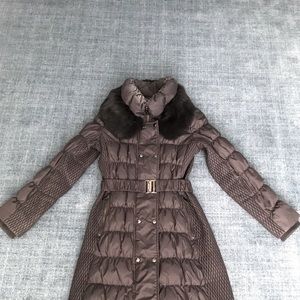 TAHARI REAL FUR Winter coat